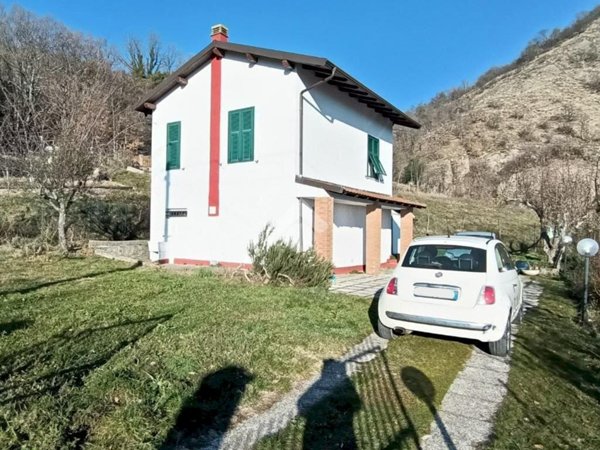 casa indipendente in vendita a Cantalupo Ligure