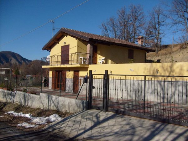 casa indipendente in vendita a Cantalupo Ligure in zona Prato