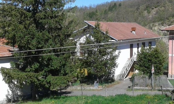 casa indipendente in vendita a Cantalupo Ligure in zona Pessinate