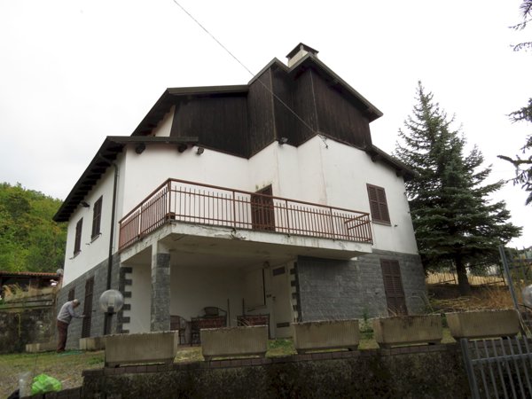 casa indipendente in vendita a Cantalupo Ligure in zona Pallavicino