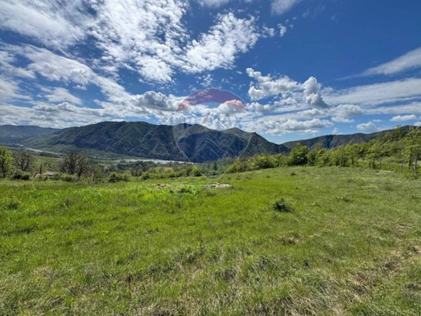 terreno edificabile in vendita a Cantalupo Ligure in zona Prato