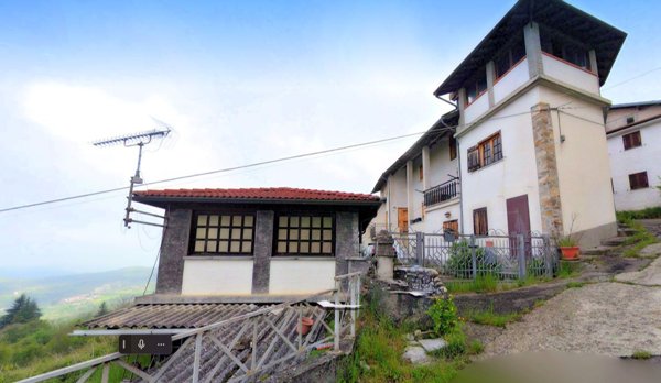 casa indipendente in vendita a Cantalupo Ligure