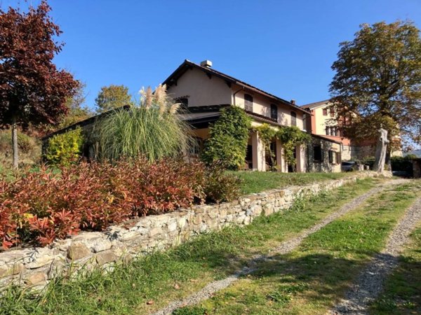 casa indipendente in vendita a Cantalupo Ligure in zona Pertuso