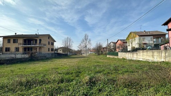 terreno edificabile in vendita a Capriata d'Orba