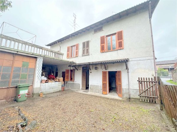 casa indipendente in vendita a Capriata d'Orba