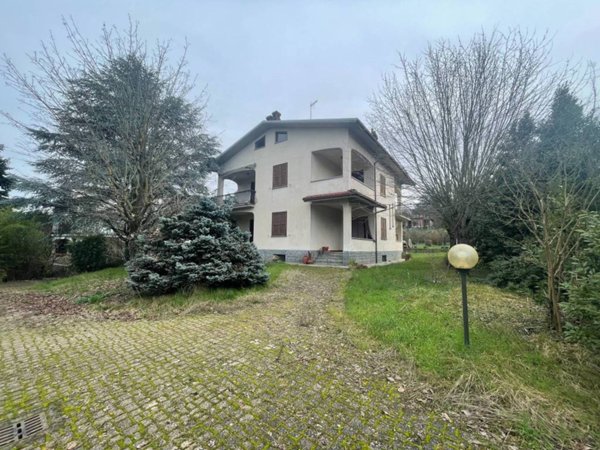 casa indipendente in vendita a Capriata d'Orba