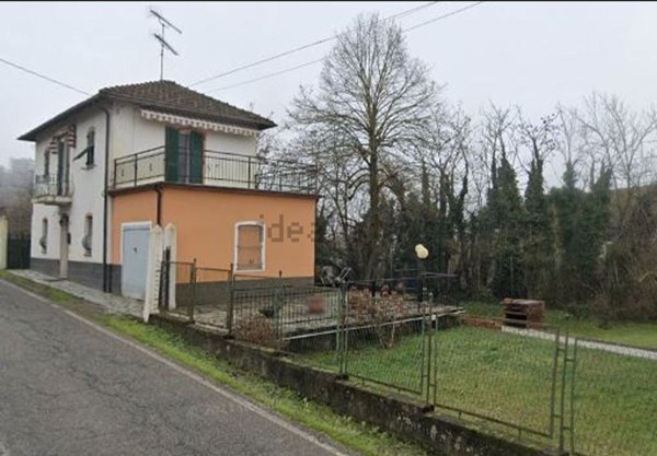 casa indipendente in vendita a Capriata d'Orba