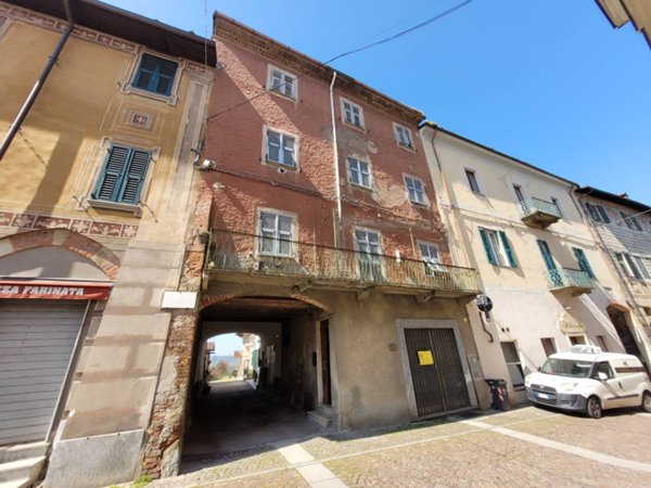 casa indipendente in vendita a Capriata d'Orba