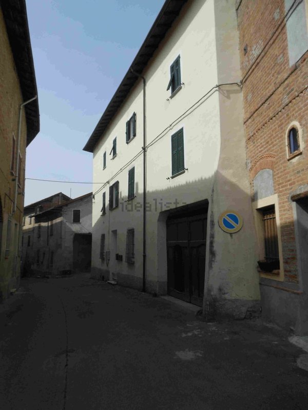 casa indipendente in vendita a Capriata d'Orba
