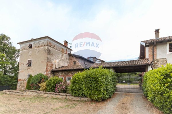 casa indipendente in vendita a Capriata d'Orba