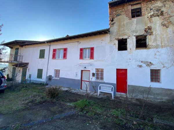casa indipendente in vendita a Capriata d'Orba