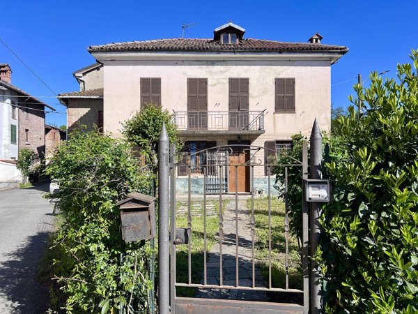 casa indipendente in vendita a Capriata d'Orba