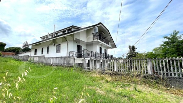 casa indipendente in vendita a Capriata d'Orba