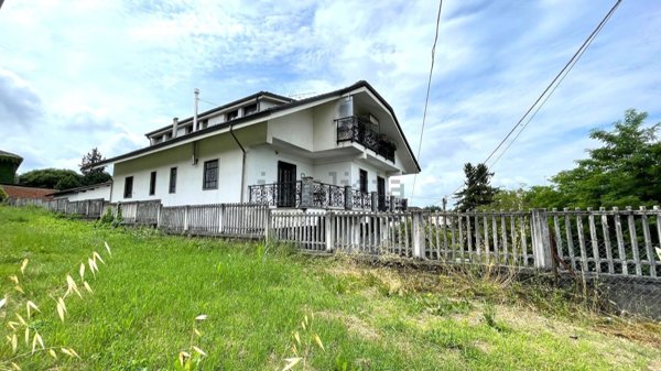 casa indipendente in vendita a Capriata d'Orba