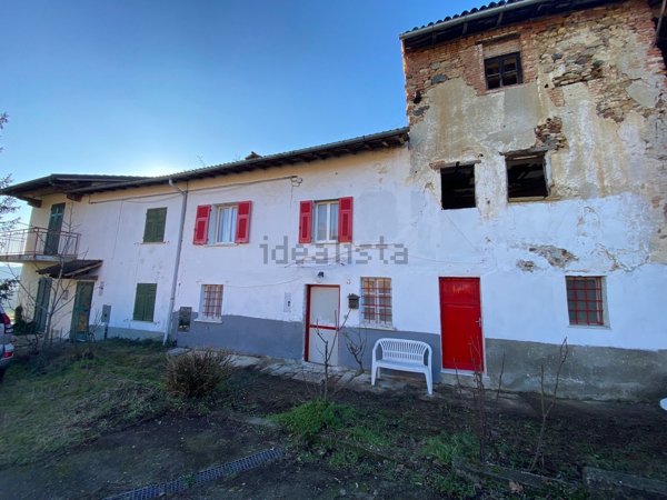 casa indipendente in vendita a Capriata d'Orba