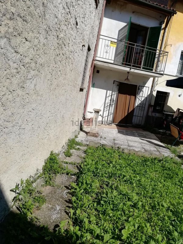 casa indipendente in vendita a Capriata d'Orba