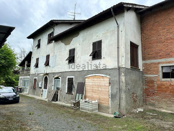 casa indipendente in vendita a Capriata d'Orba