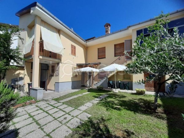 casa indipendente in vendita a Capriata d'Orba