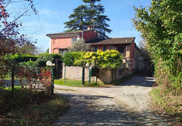 casa indipendente in vendita a Carbonara Scrivia