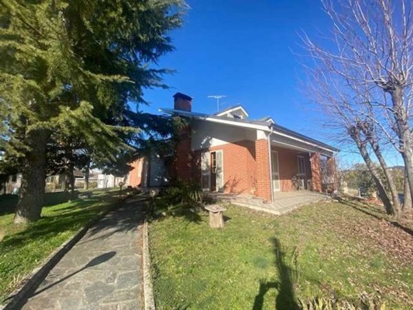 casa indipendente in vendita a Carbonara Scrivia