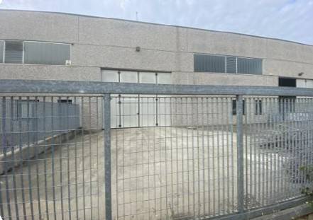 locale commerciale in vendita a Carbonara Scrivia