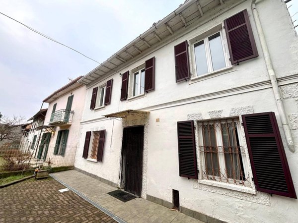 casa indipendente in vendita a Carentino