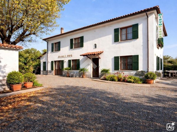 casa indipendente in vendita a Carentino