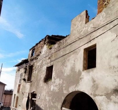 appartamento in vendita a Carezzano