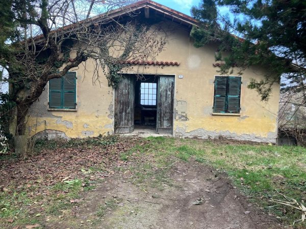 appartamento in vendita a Carezzano