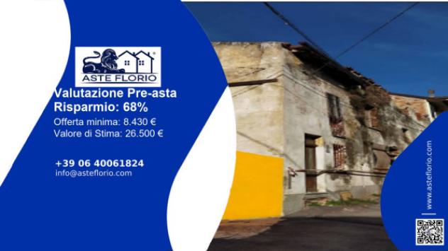 locale di sgombero in vendita a Carezzano