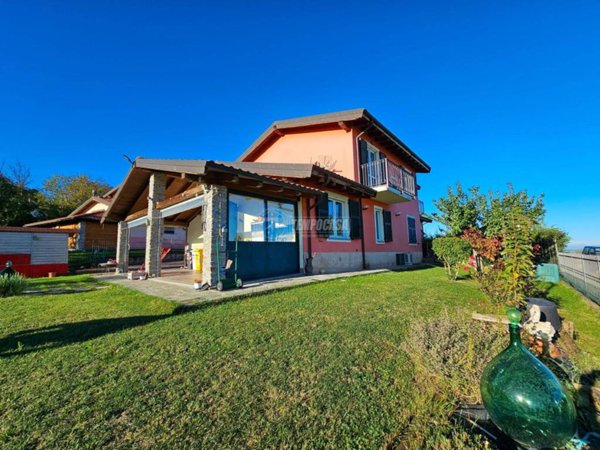 casa indipendente in vendita a Carpeneto