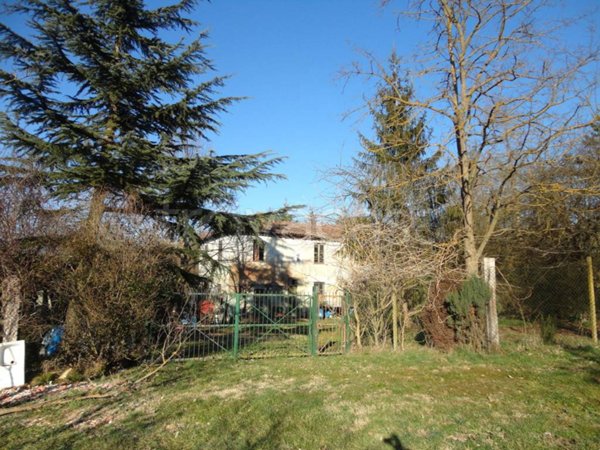 casa indipendente in vendita a Carpeneto