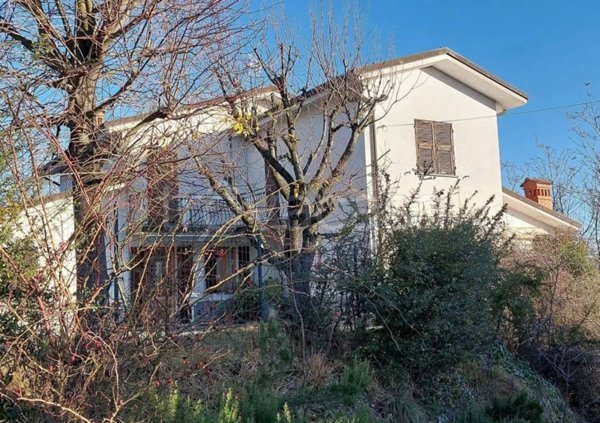 casa indipendente in vendita a Carpeneto