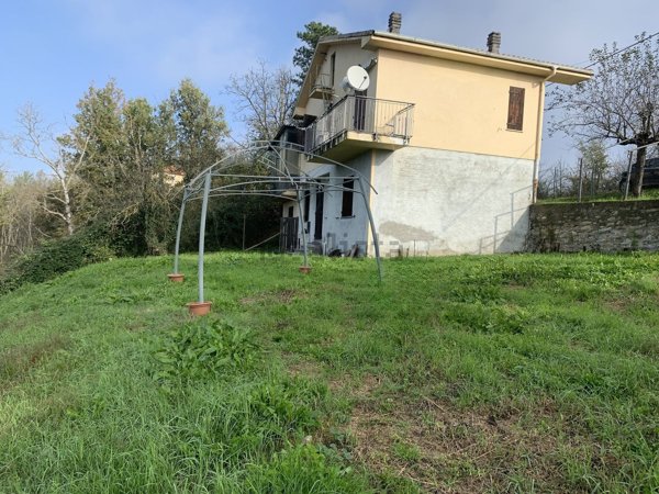casa indipendente in vendita a Carpeneto
