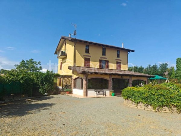 casa indipendente in vendita a Carpeneto