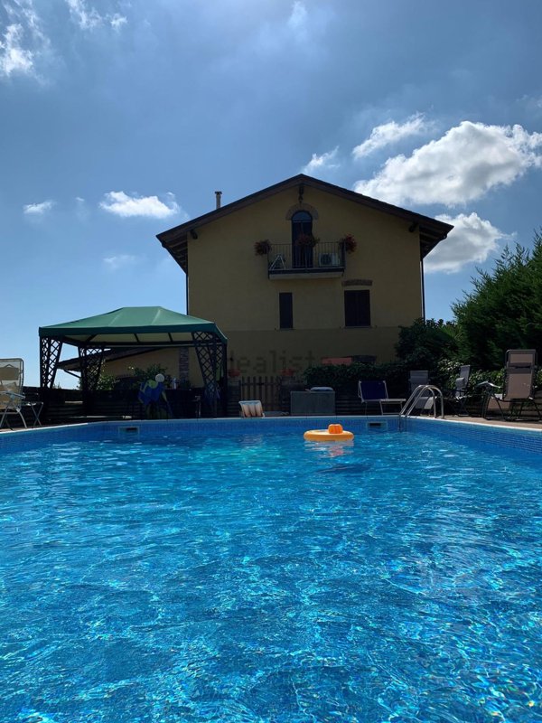 casa indipendente in vendita a Carpeneto