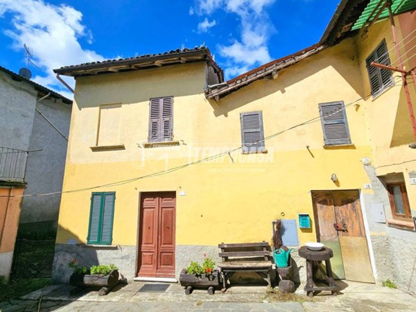 casa indipendente in vendita a Carpeneto