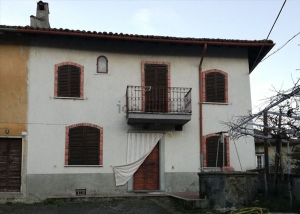 casa semindipendente in vendita a Carpeneto