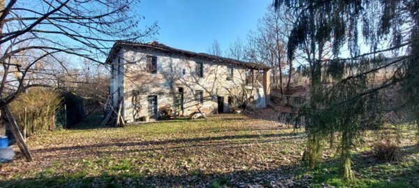 rudere in vendita a Carpeneto