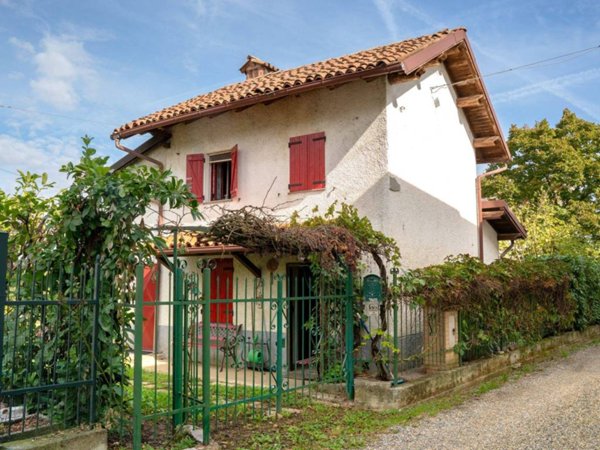 casa indipendente in vendita a Carpeneto in zona Cascina Vecchia