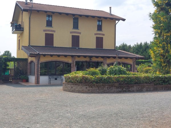 casa indipendente in vendita a Carpeneto