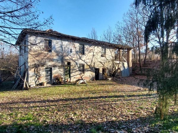 casa indipendente in vendita a Carpeneto in zona Madonna della Villa