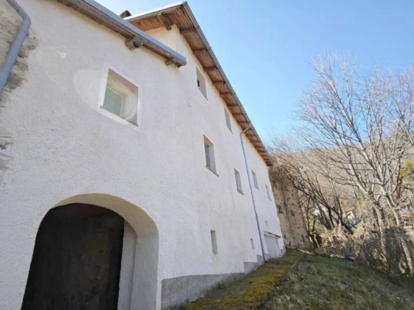 casa indipendente in vendita a Carrega Ligure