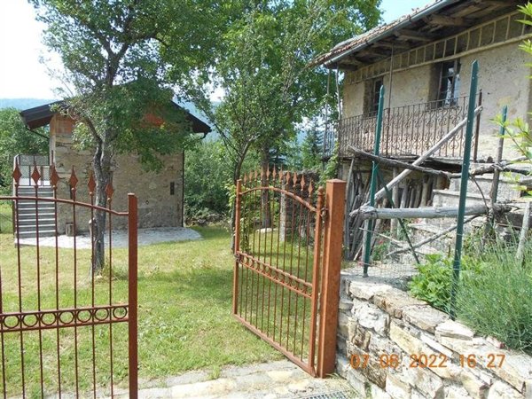 casa indipendente in vendita a Carrega Ligure in zona Vegni