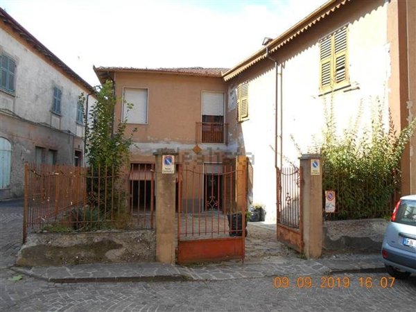 casa indipendente in vendita a Carrosio