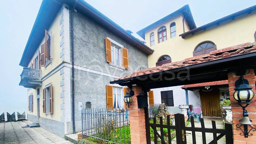 casa indipendente in vendita a Cartosio