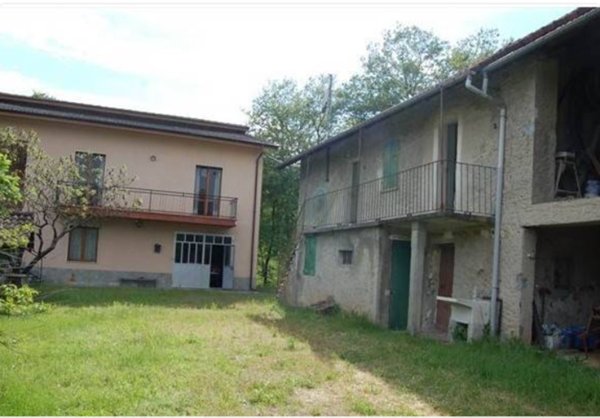 casa indipendente in vendita a Cartosio