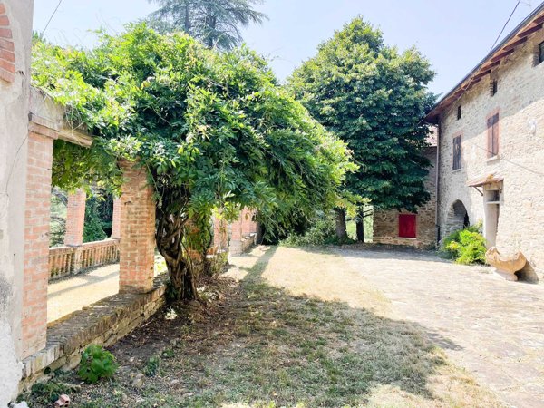 casa indipendente in vendita a Cartosio in zona Gaini