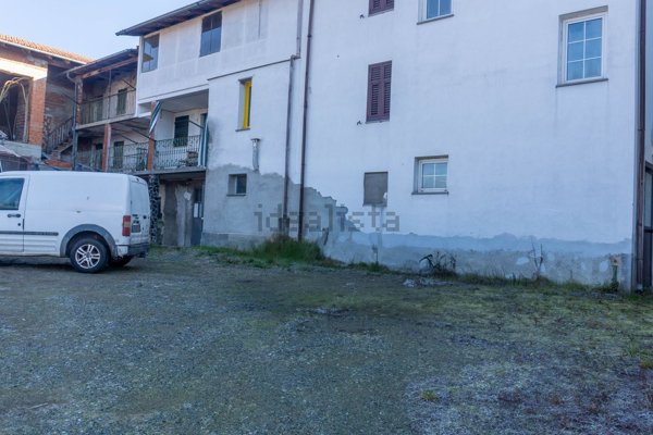 appartamento in vendita a Cartosio