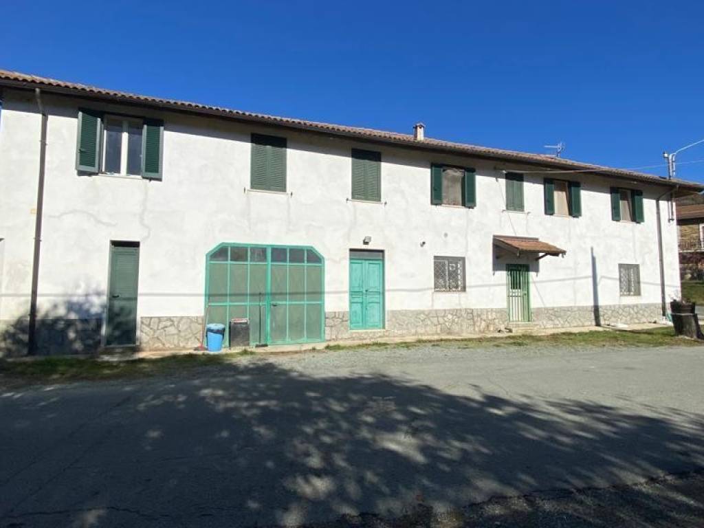 casa indipendente in vendita a Cartosio
